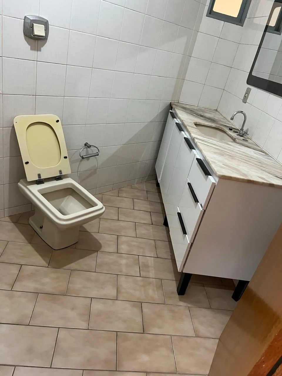 Apartamento com 3 quartos para aluguel, 120m² — foto 48 de 49