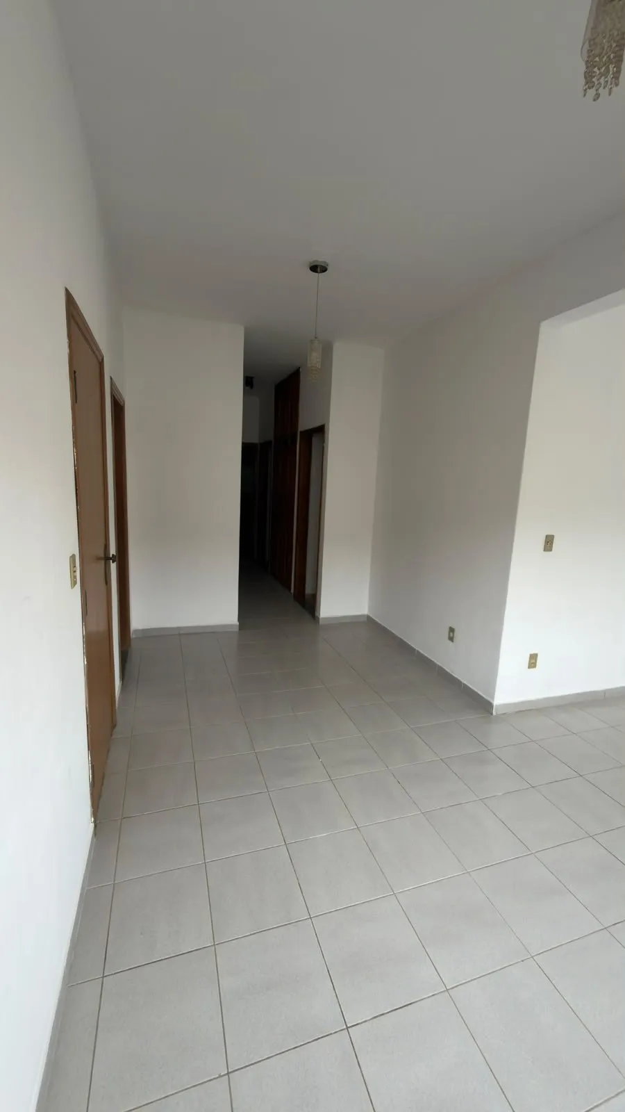 Apartamento com 3 quartos para aluguel, 120m² — foto 4 de 49
