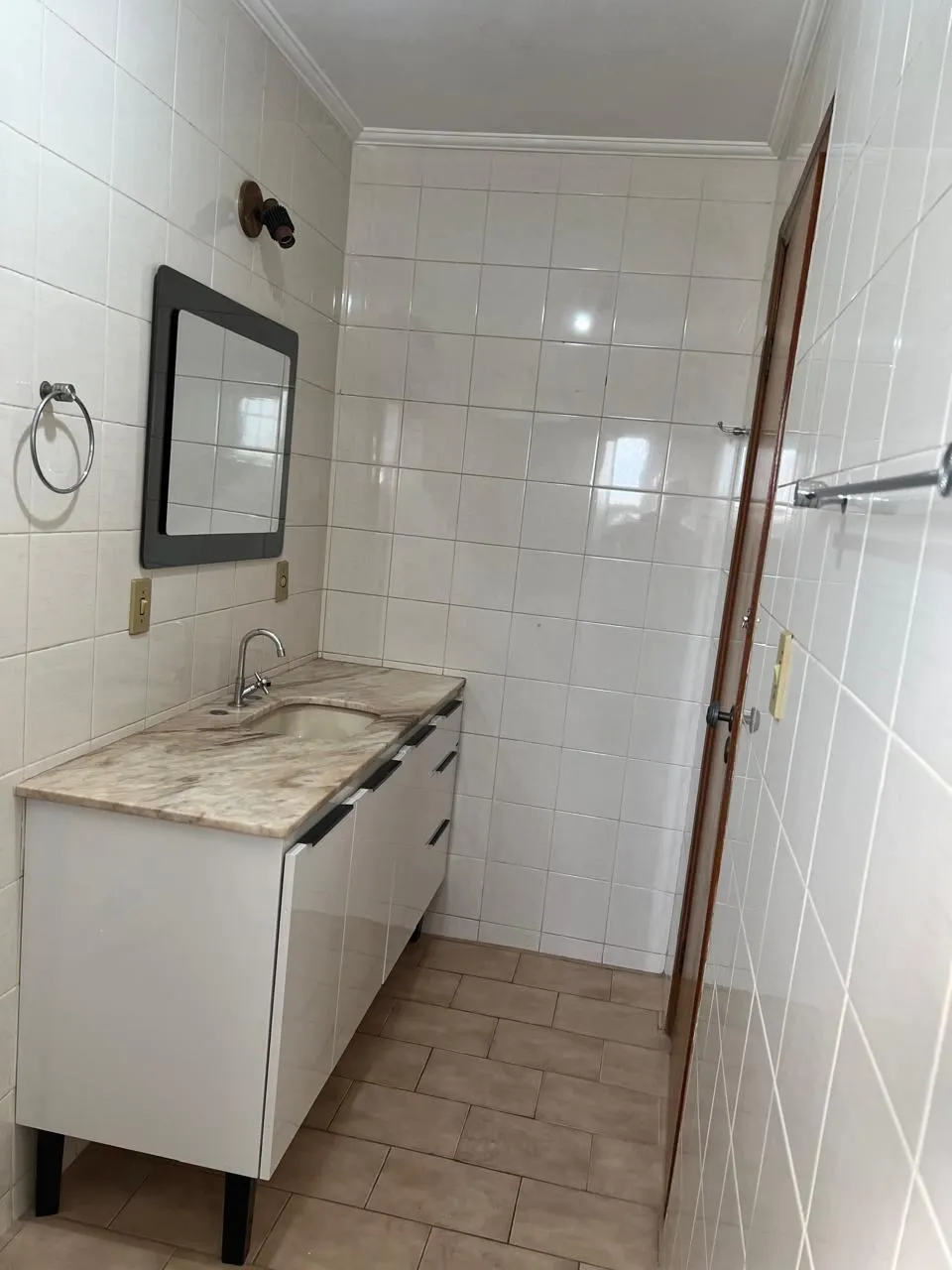 Apartamento com 3 quartos para aluguel, 120m² — foto 46 de 49