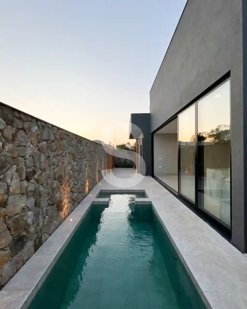 Casa de Condomínio com 4 quartos à venda, 263m² — foto 7 de 25