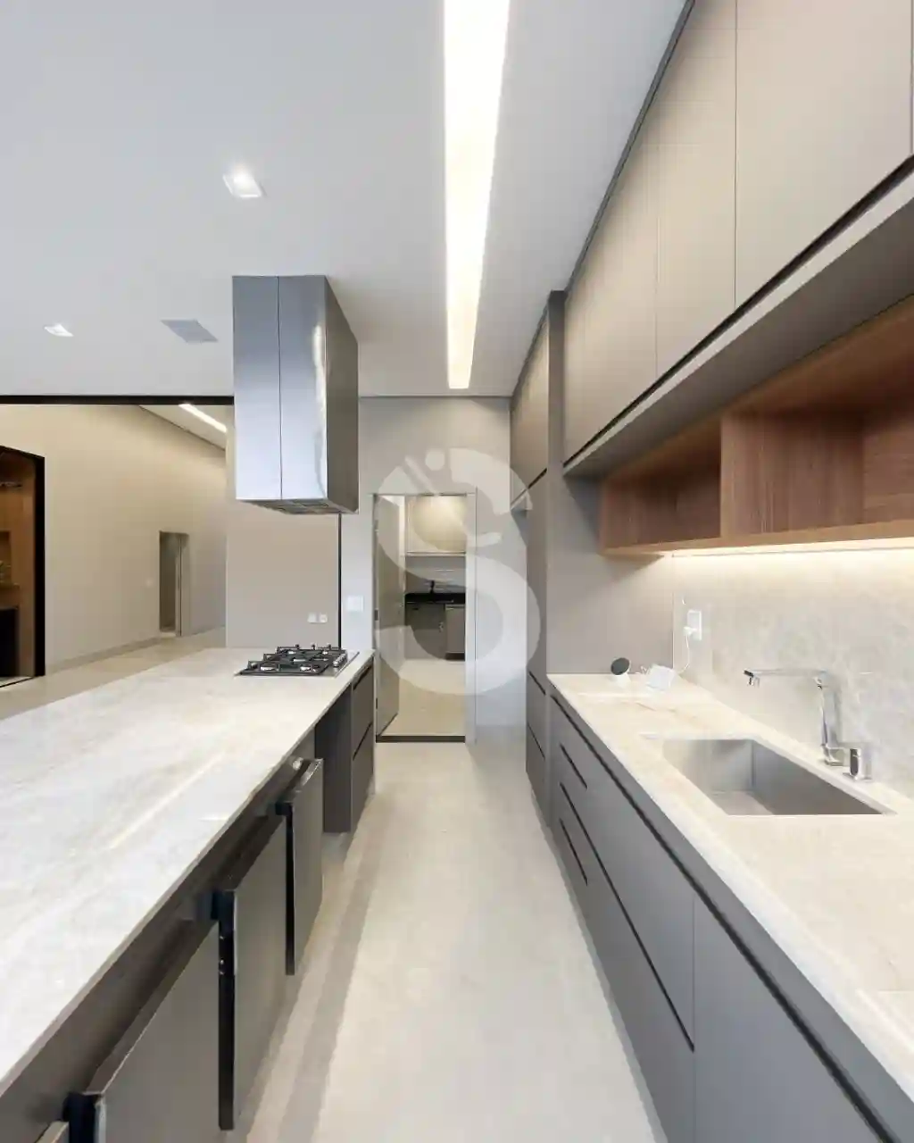 Casa de Condomínio com 4 quartos à venda, 263m² — foto 9 de 25