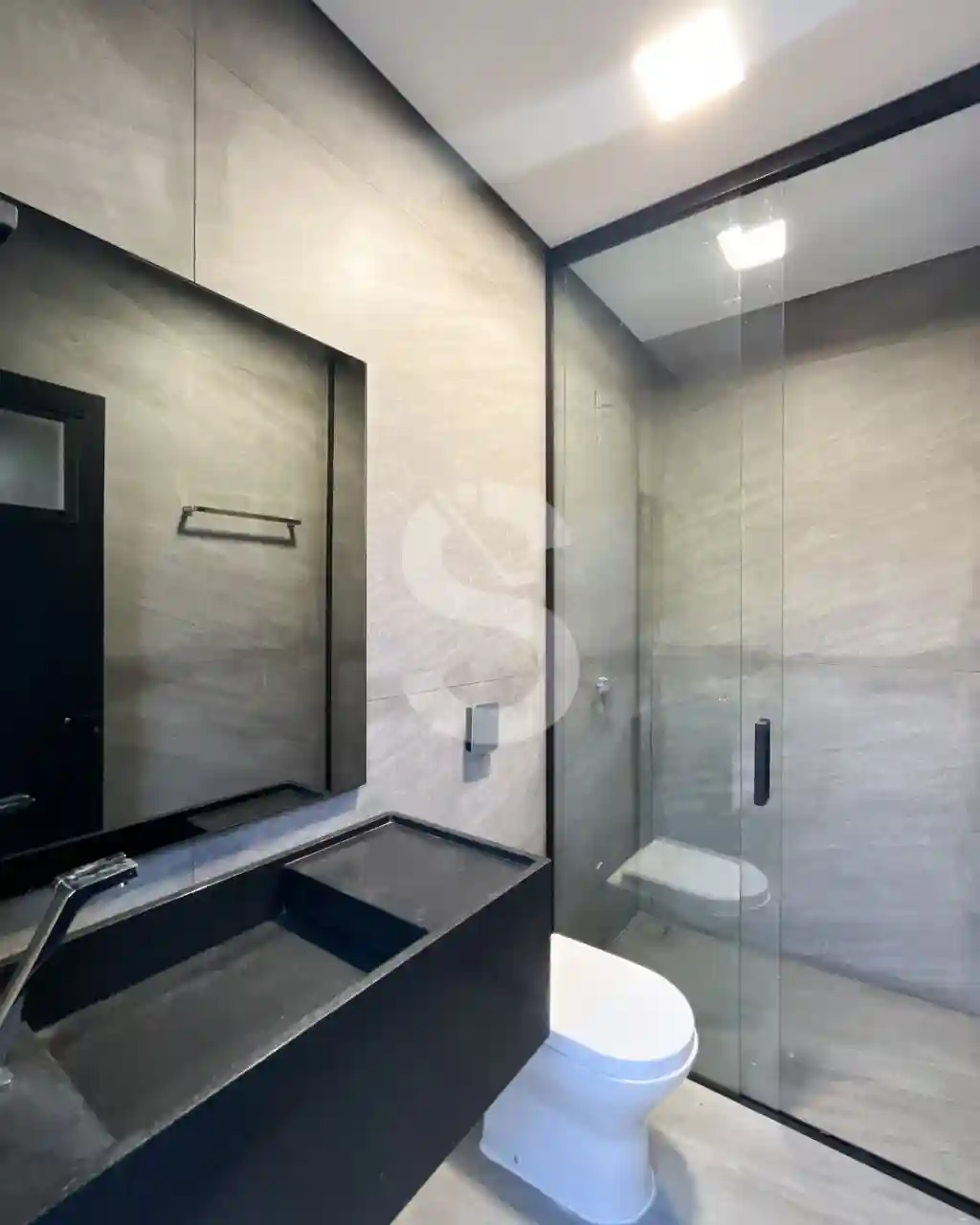 Casa de Condomínio com 4 quartos à venda, 263m² — foto 8 de 25