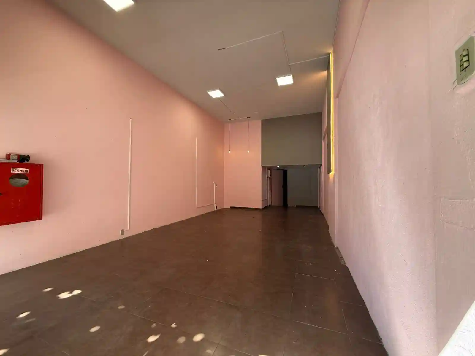 Loja / Salão / Ponto Comercial  para aluguel, 70m² — foto 6 de 14