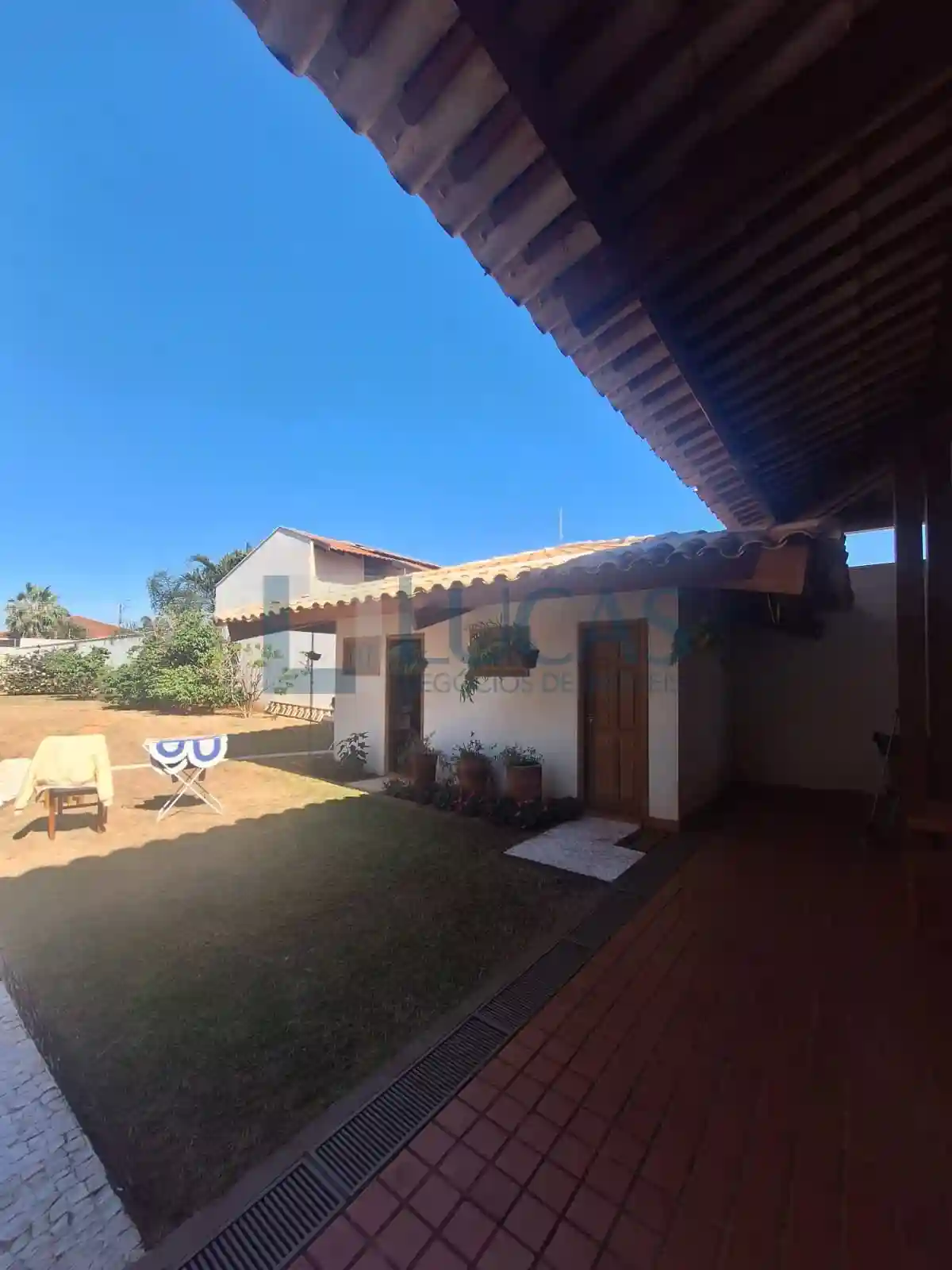 Casa com 3 quartos à venda, 1600m² — foto 12 de 35