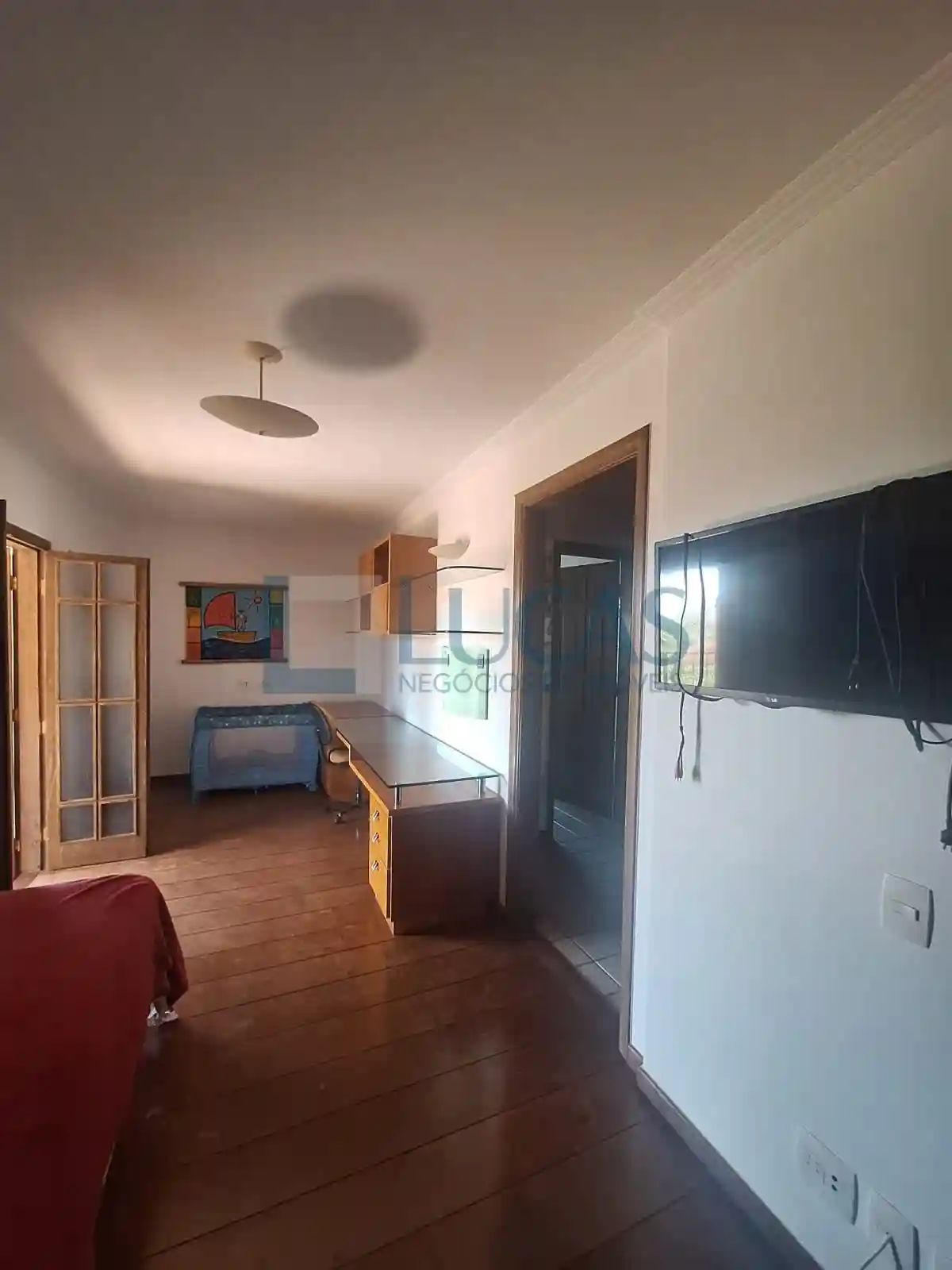 Casa com 3 quartos à venda, 1600m² — foto 20 de 35