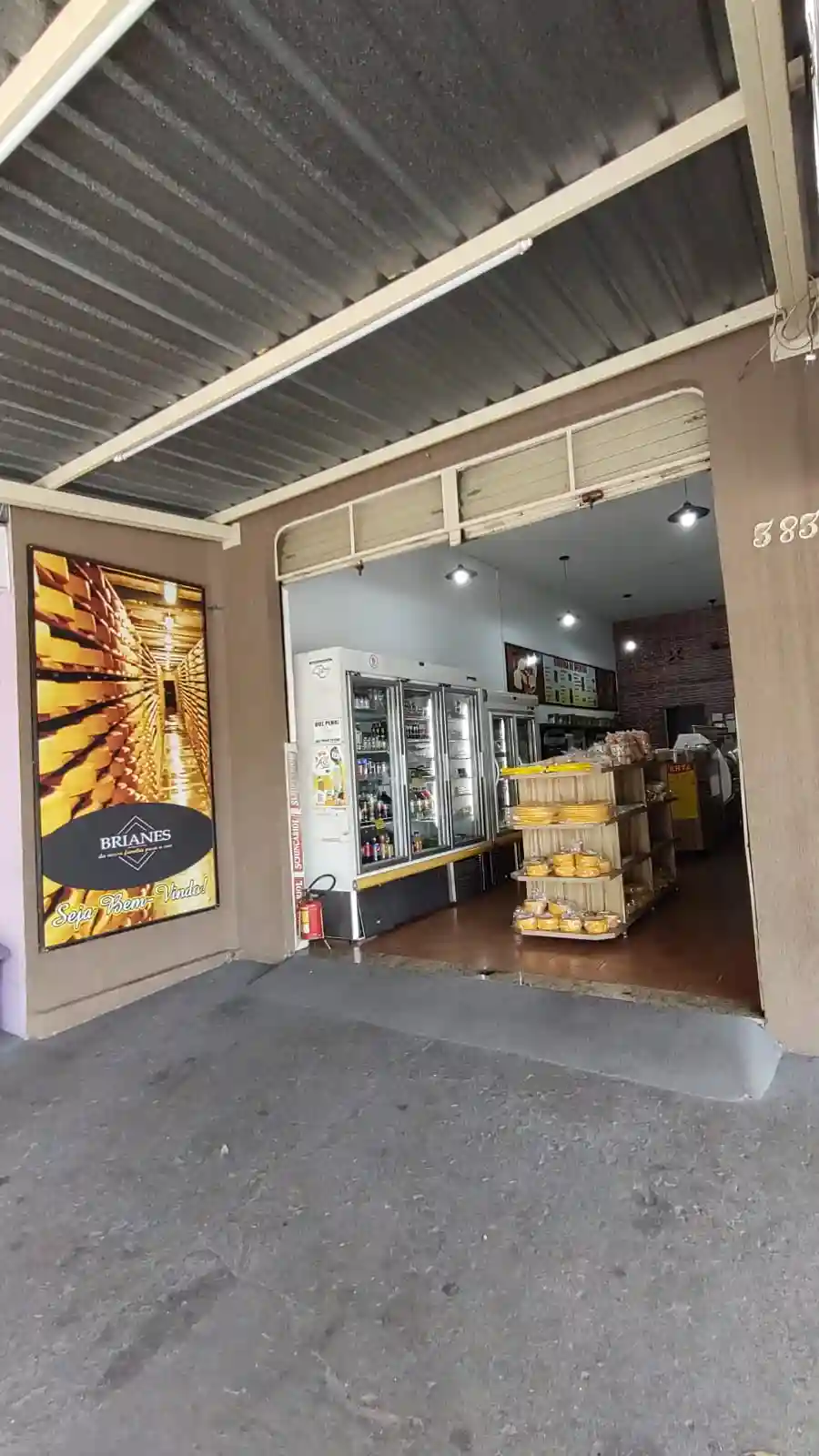 Loja / Salão / Ponto Comercial à venda — foto 3 de 9