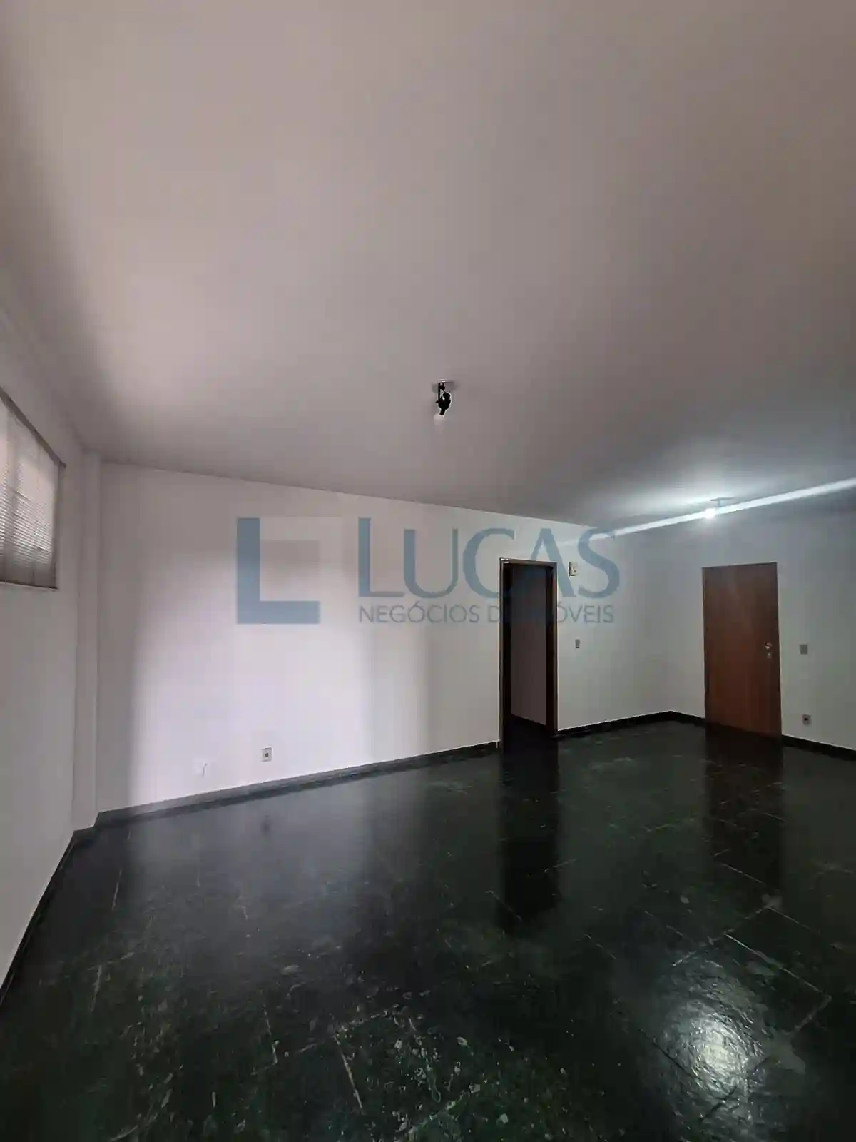 Apartamento com 3 quartos à venda, 118m² — foto 4 de 13