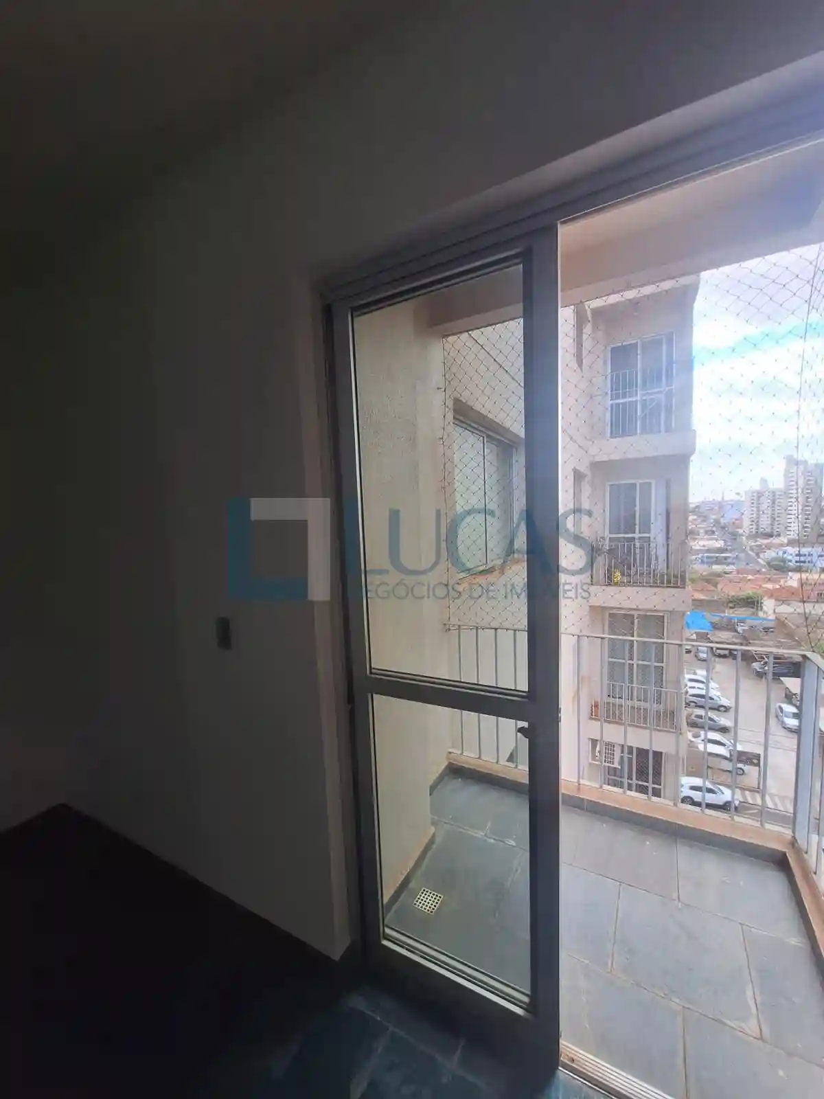 Apartamento com 3 quartos à venda, 118m² — foto 3 de 13