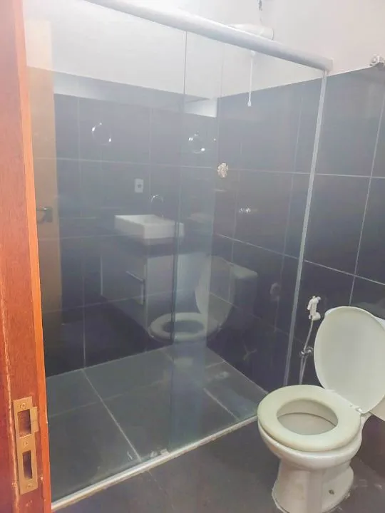 Casa à venda — foto 2 de 8