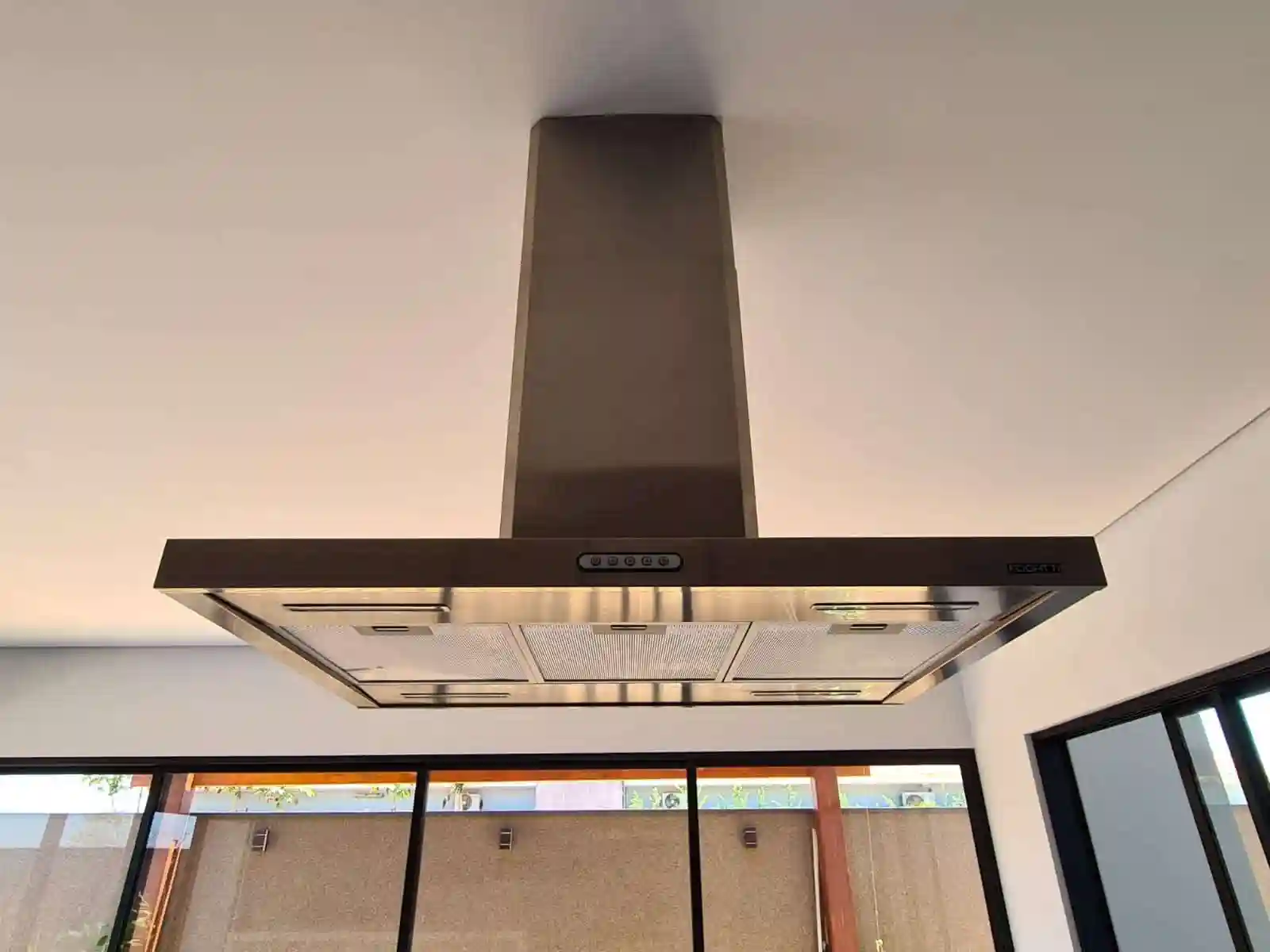 Casa de Condomínio com 4 quartos à venda, 476m² — foto 4 de 60