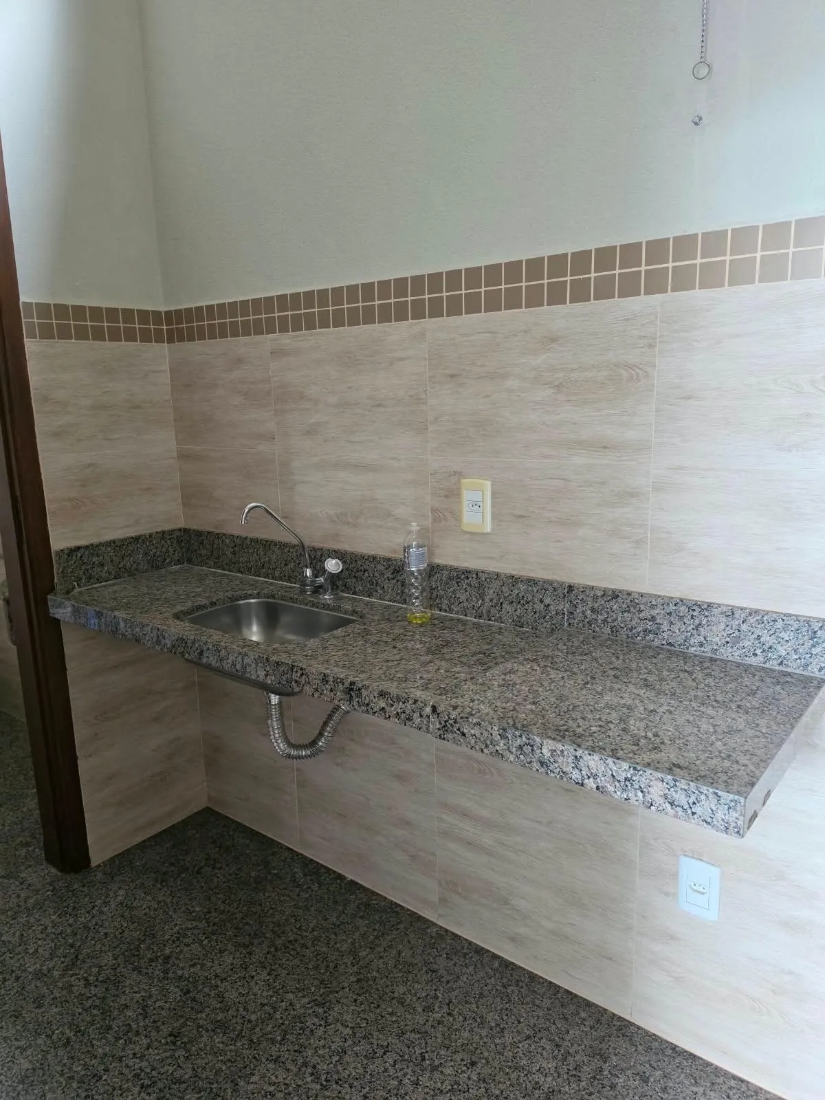 Loja / Salão / Ponto Comercial para aluguel, 56m² — foto 4 de 6