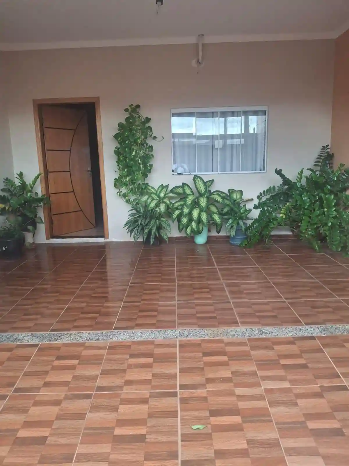Casa com 3 quartos à venda, 150m² — foto 1 de 11