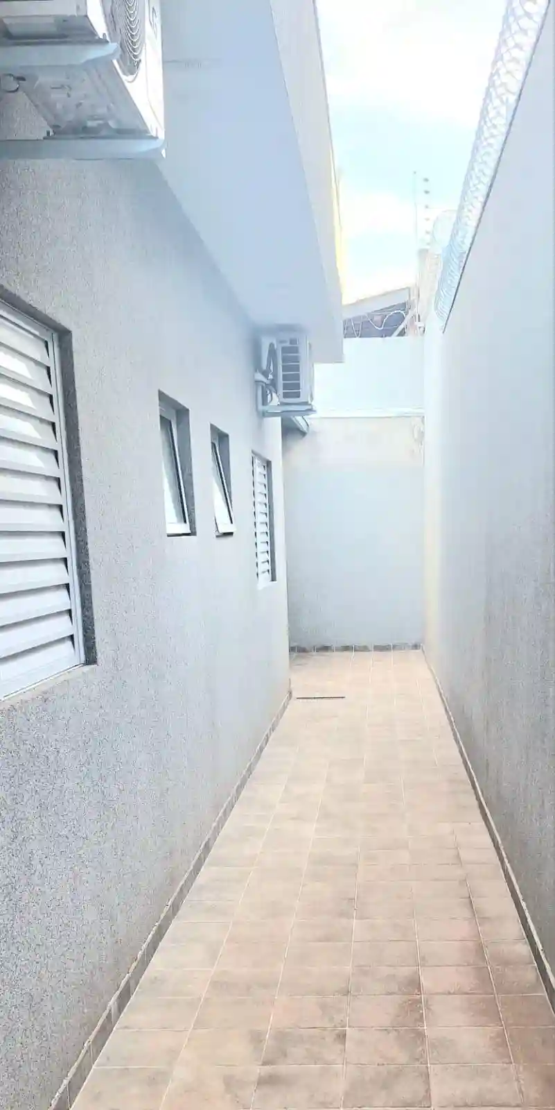 Casa com 3 quartos à venda, 210m² — foto 14 de 19