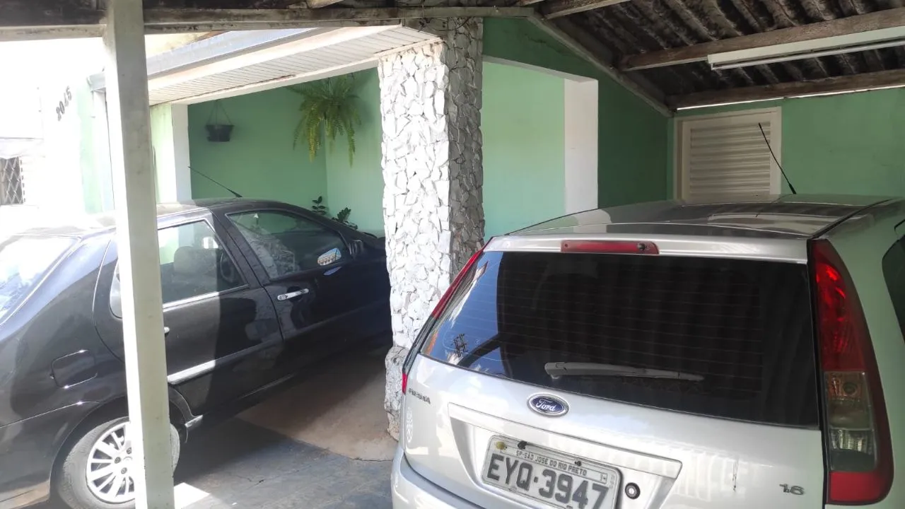 Casa à venda — foto 2 de 12