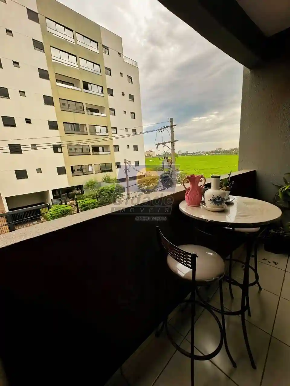 Apartamento com 1 quarto à venda, 70m² — foto 2 de 10
