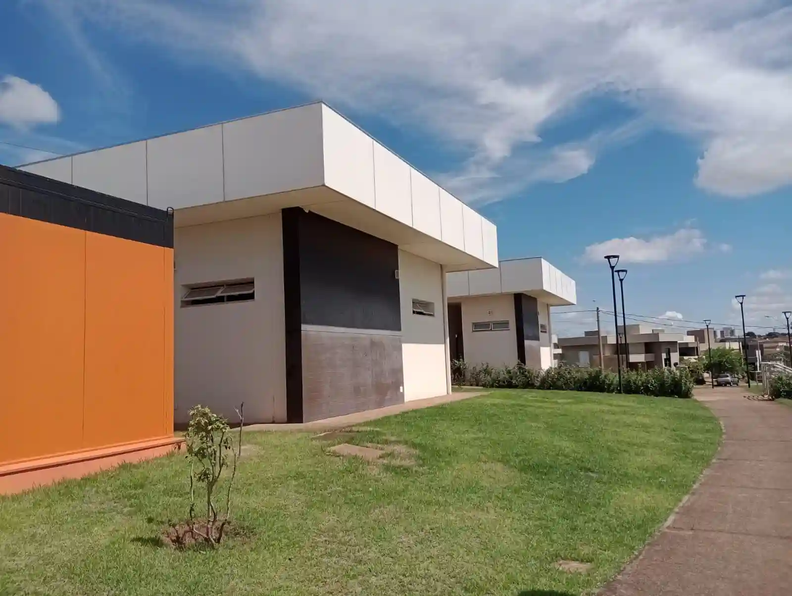 Terreno / Lote / Condomínio  à venda, 268m² — foto 9 de 9
