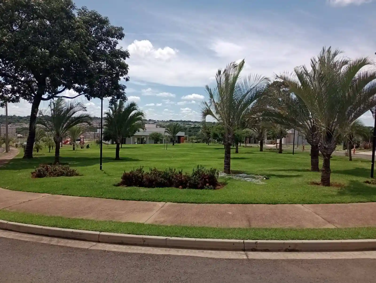 Terreno / Lote / Condomínio  à venda, 268m² — foto 5 de 9