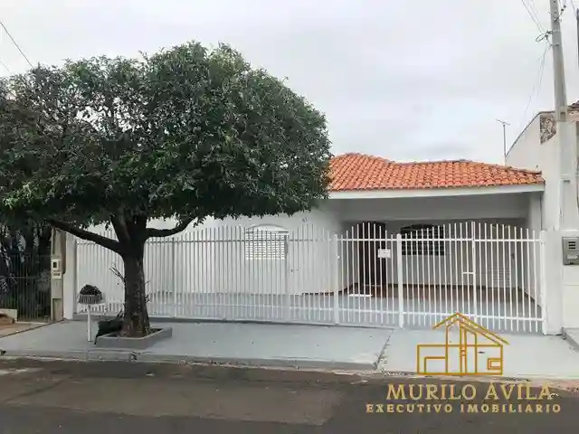 Casa com 4 quartos à venda, 152m² — foto 3 de 20