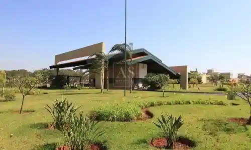 Terreno / Lote / Condomínio  à venda, 299m² — foto 2 de 9