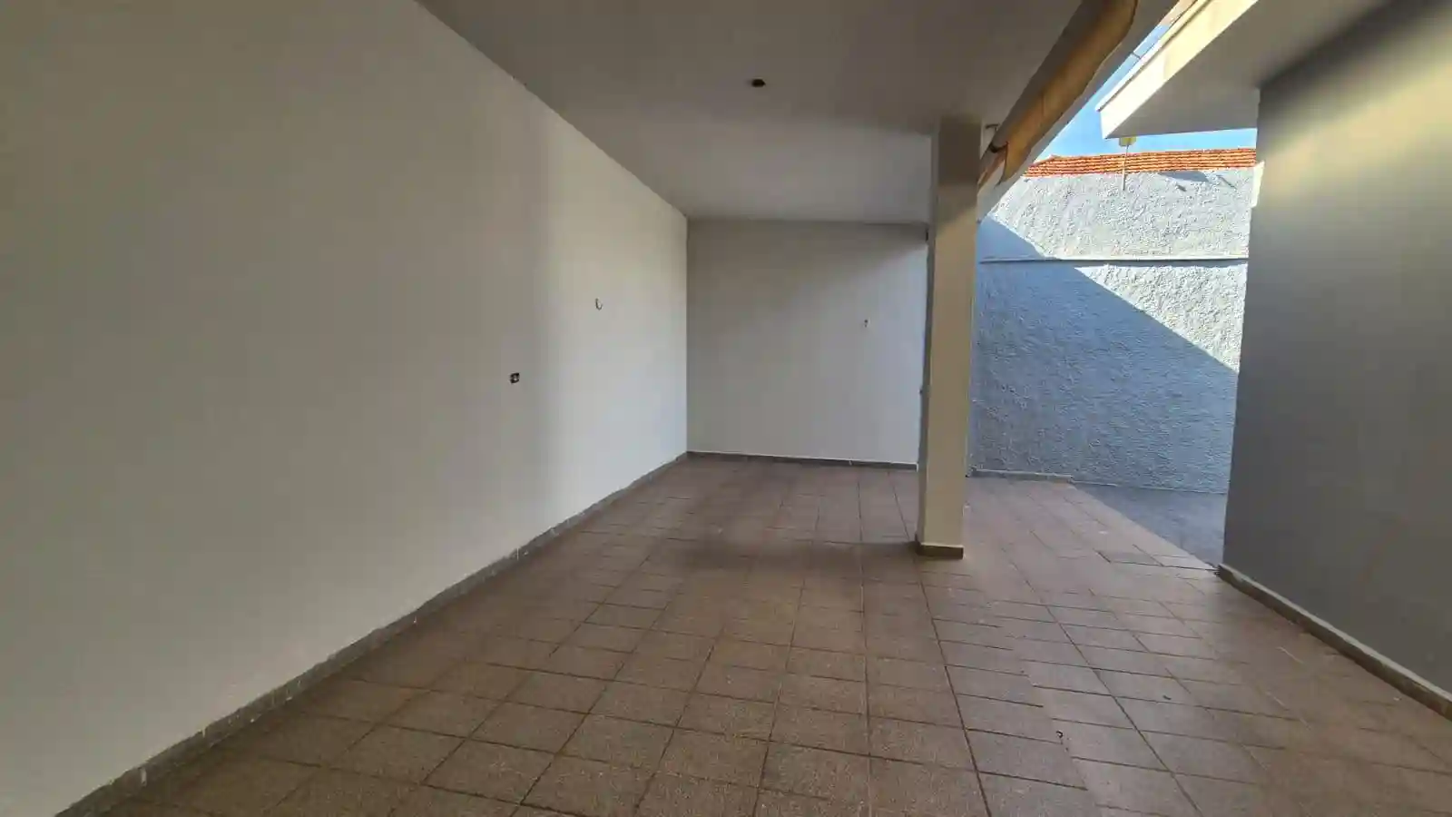 Casa com 3 quartos à venda, 300m² — foto 12 de 13