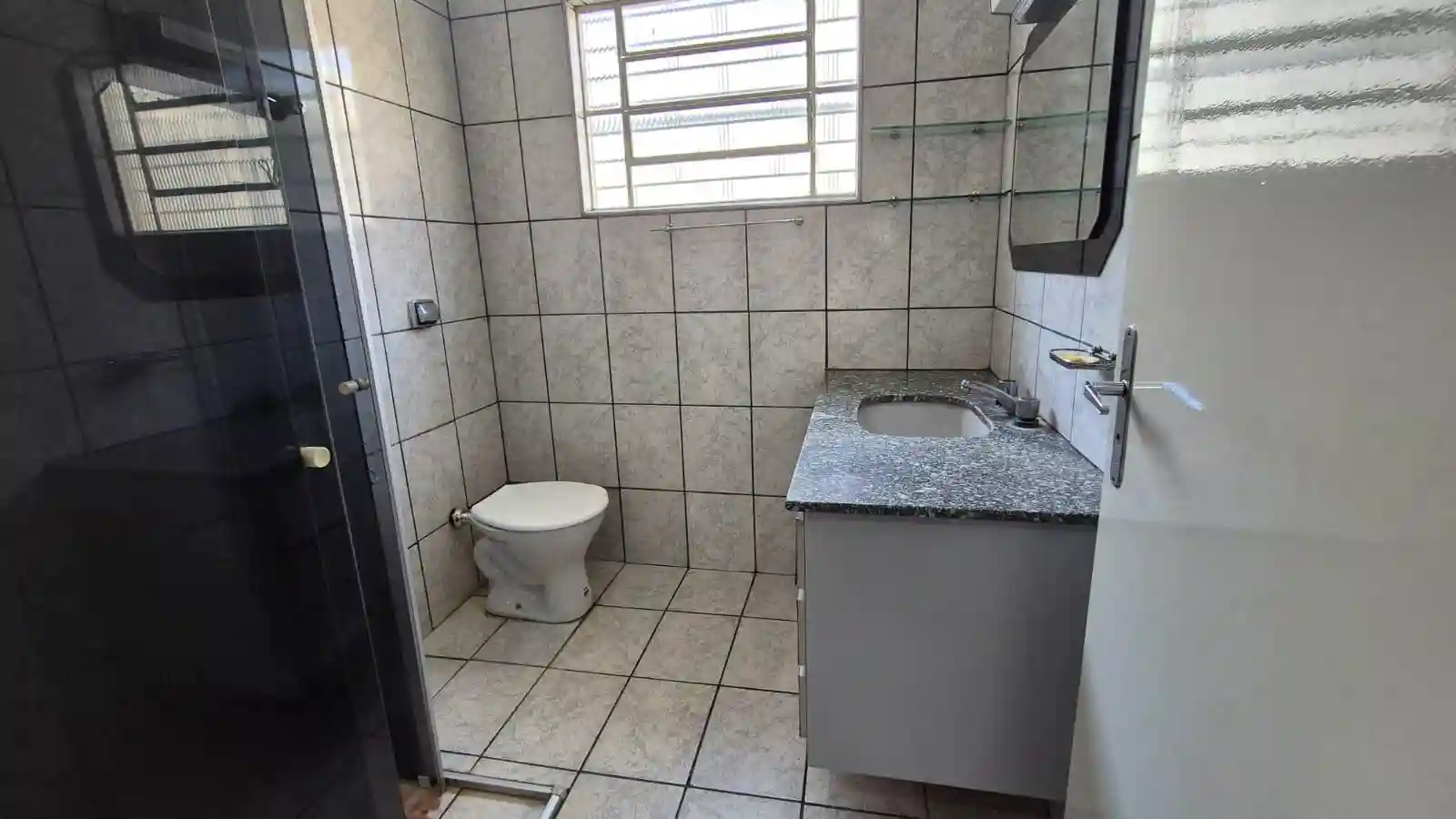Casa com 3 quartos à venda, 300m² — foto 5 de 13