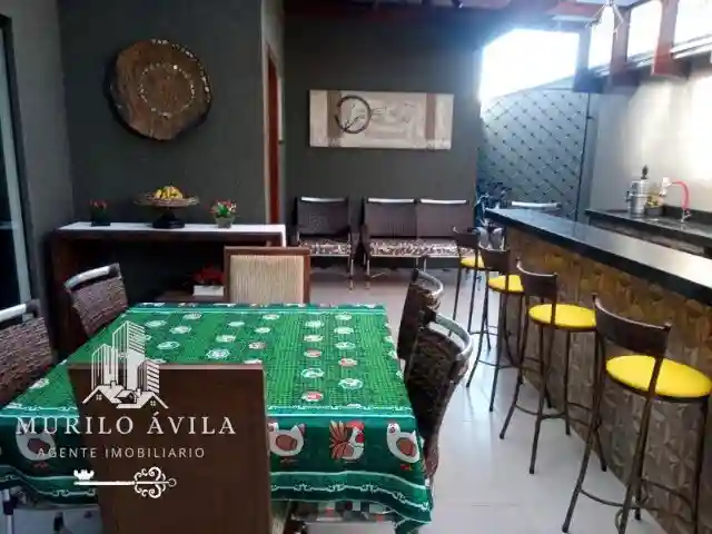 Casa de Condomínio com 3 quartos à venda, 200m² — foto 9 de 17