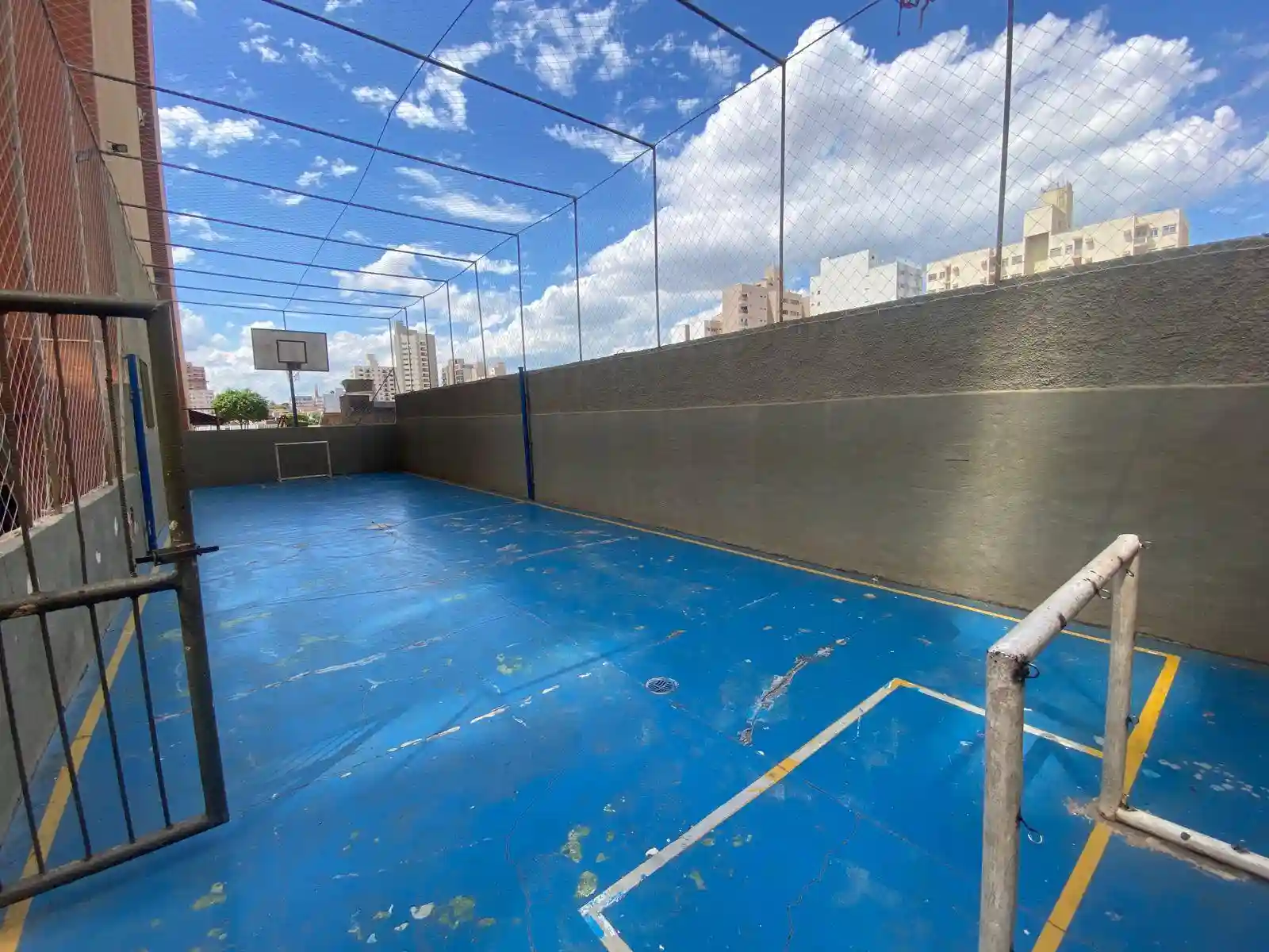 Apartamento com 3 quartos à venda, 90m² — foto 13 de 17