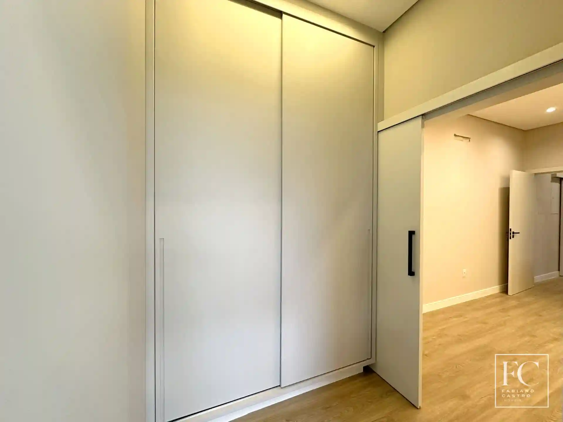 Casa de Condomínio com 3 quartos à venda, 200m² — foto 25 de 25