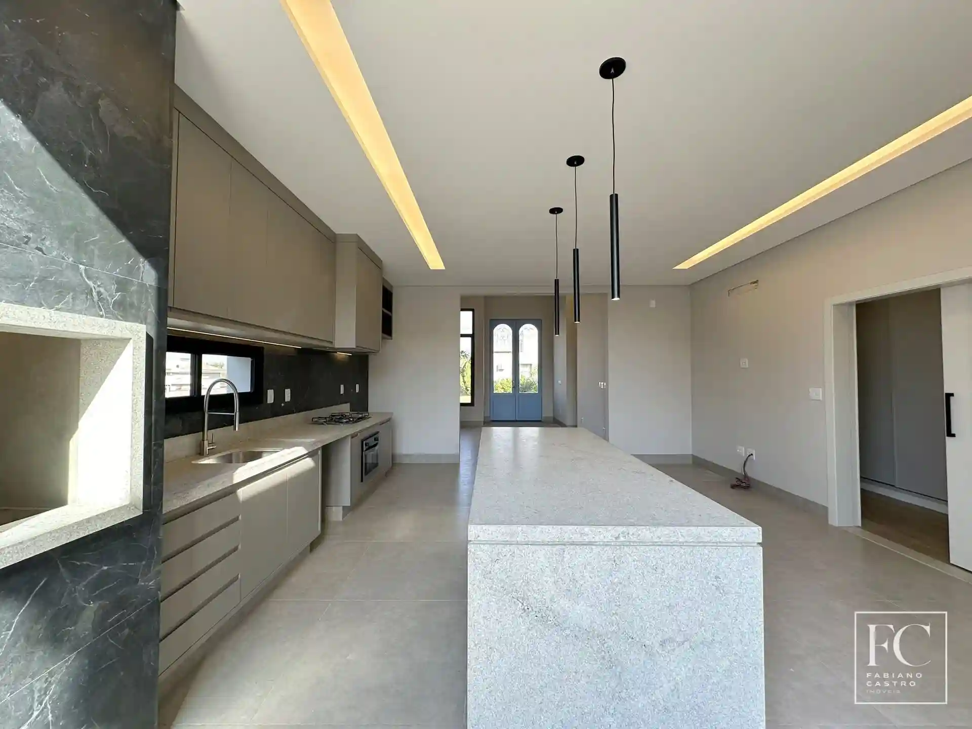 Casa de Condomínio com 3 quartos à venda, 200m² — foto 15 de 25