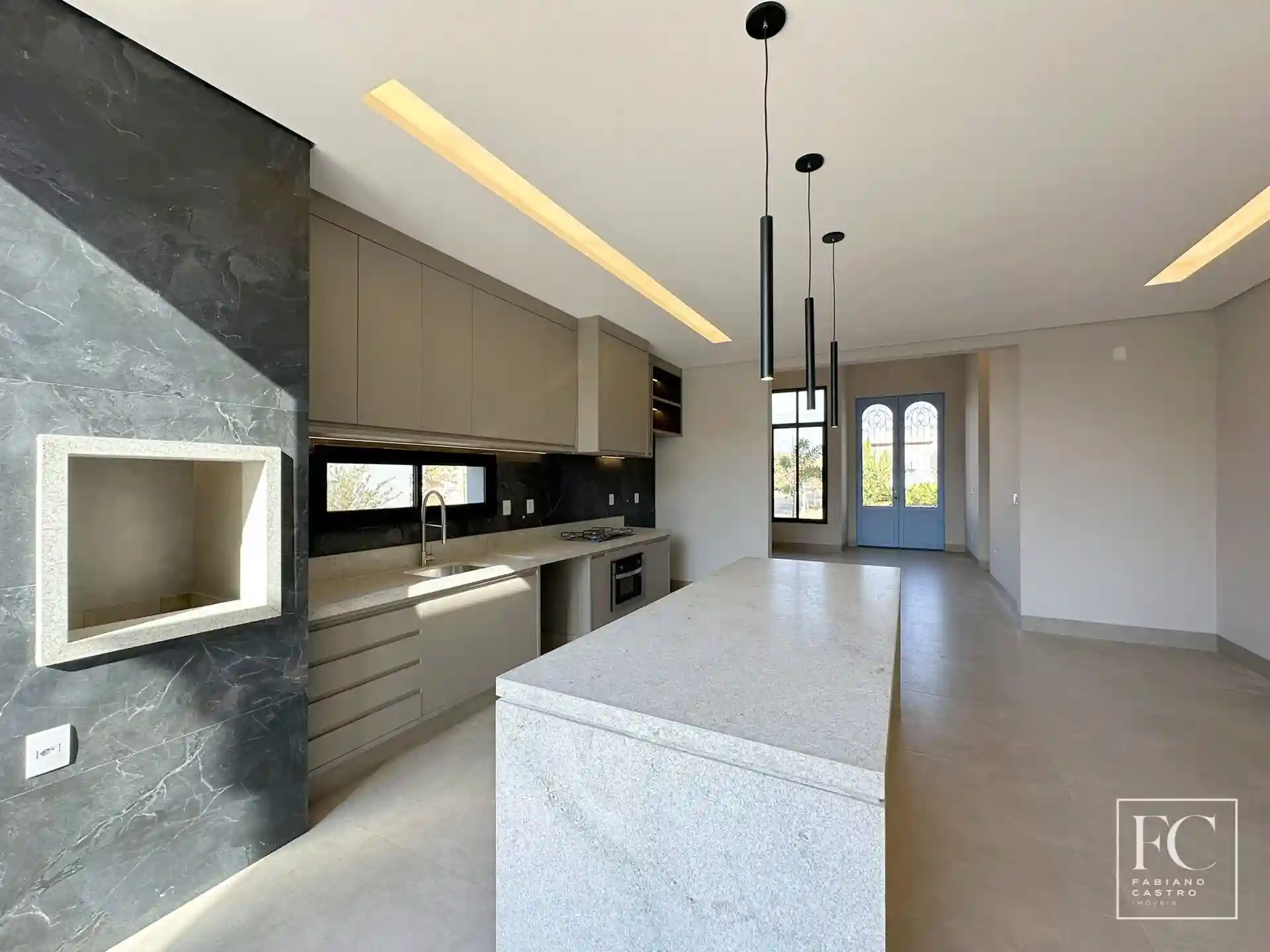 Casa de Condomínio com 3 quartos à venda, 200m² — foto 14 de 25