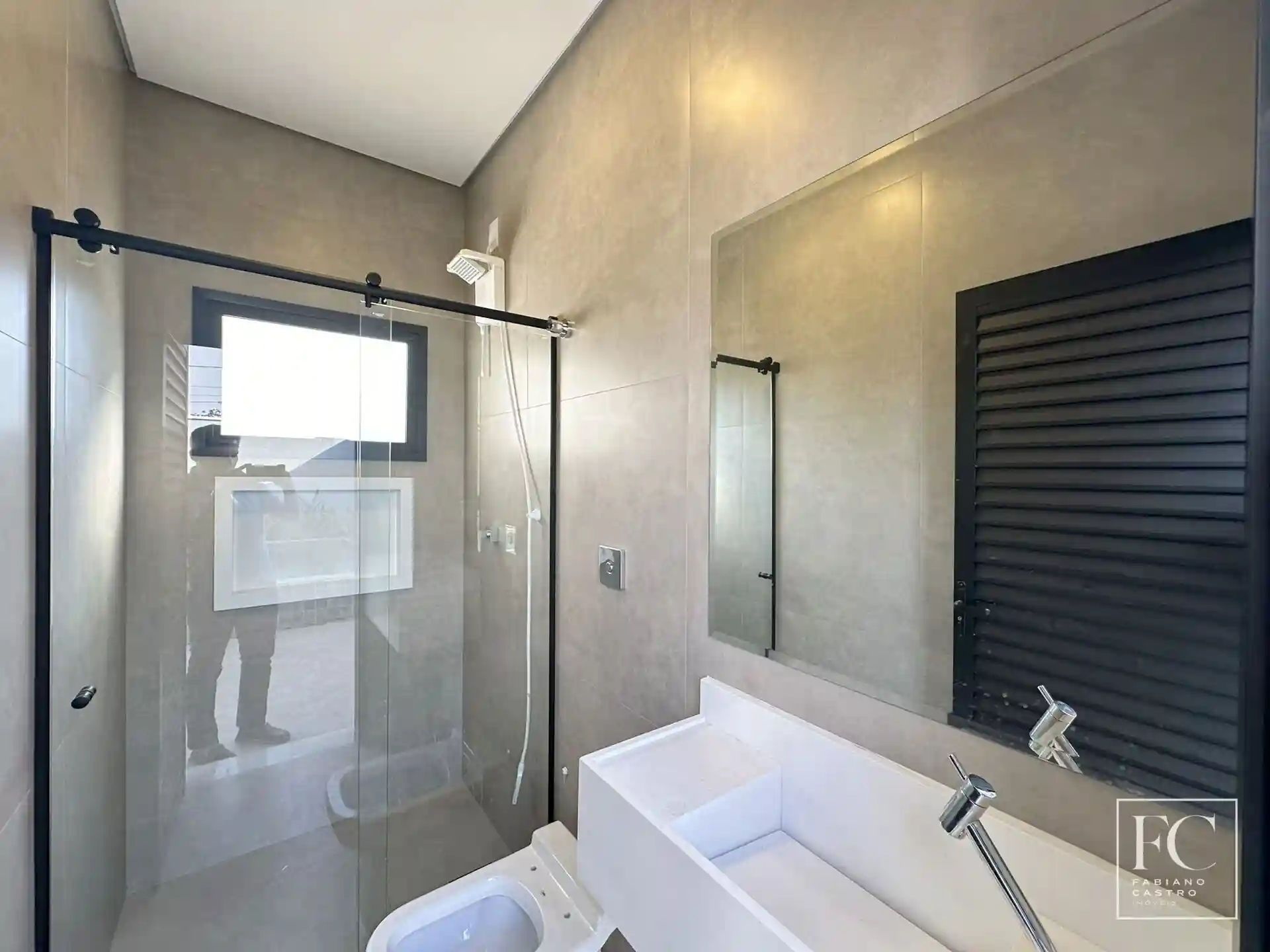 Casa de Condomínio com 3 quartos à venda, 200m² — foto 11 de 25