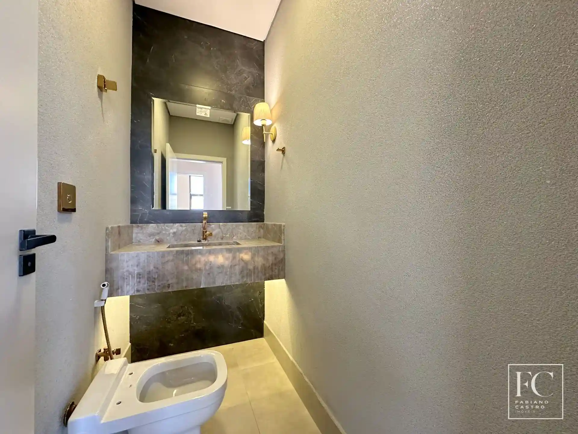 Casa de Condomínio com 3 quartos à venda, 200m² — foto 5 de 25