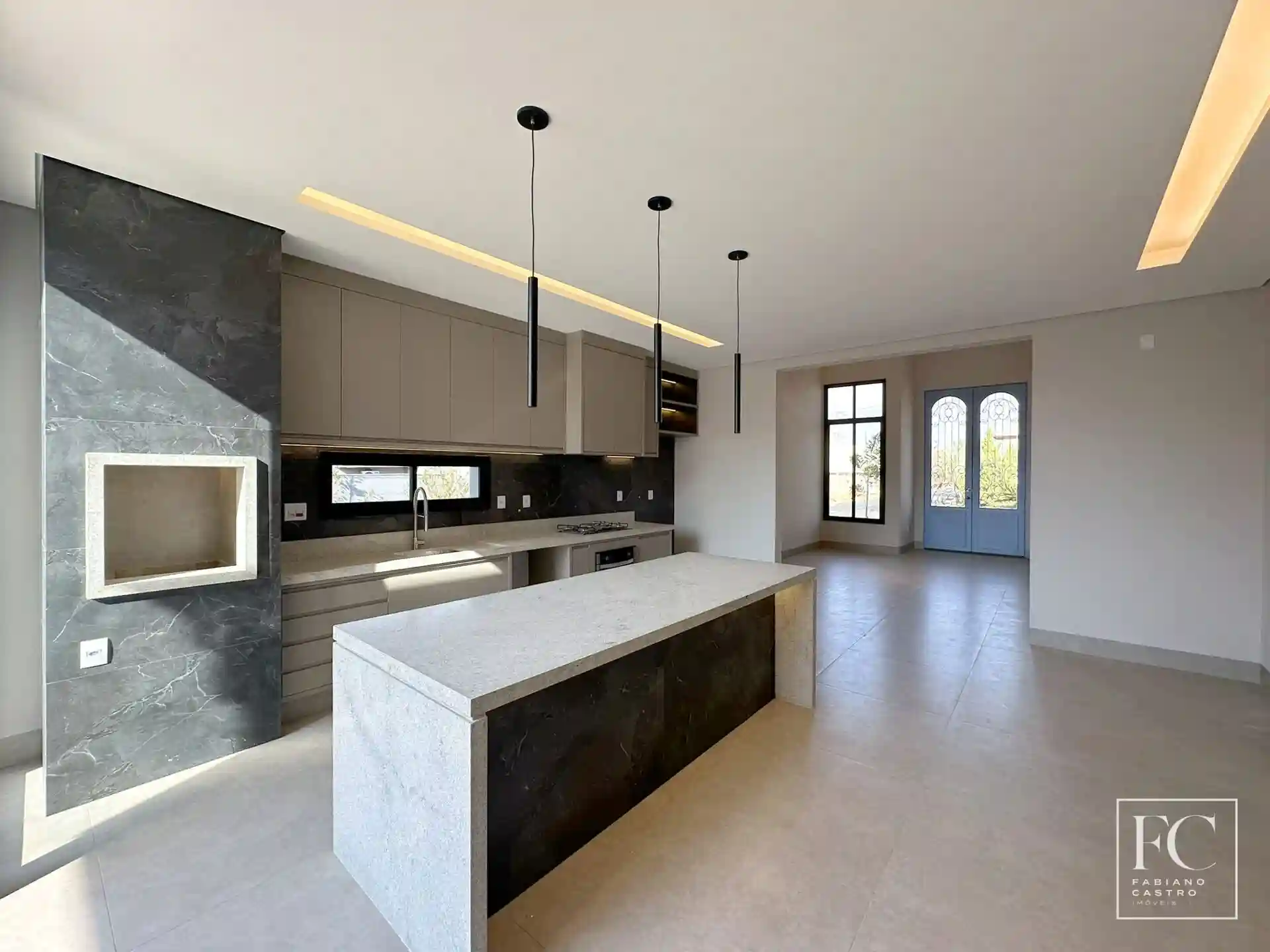 Casa de Condomínio com 3 quartos à venda, 200m² — foto 13 de 25