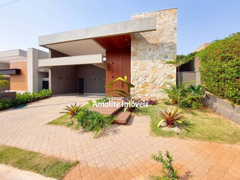 Casa de Condomínio com 3 quartos à venda, 216m² — foto 1 de 66