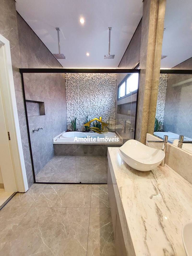 Casa de Condomínio com 3 quartos à venda, 216m² — foto 14 de 66