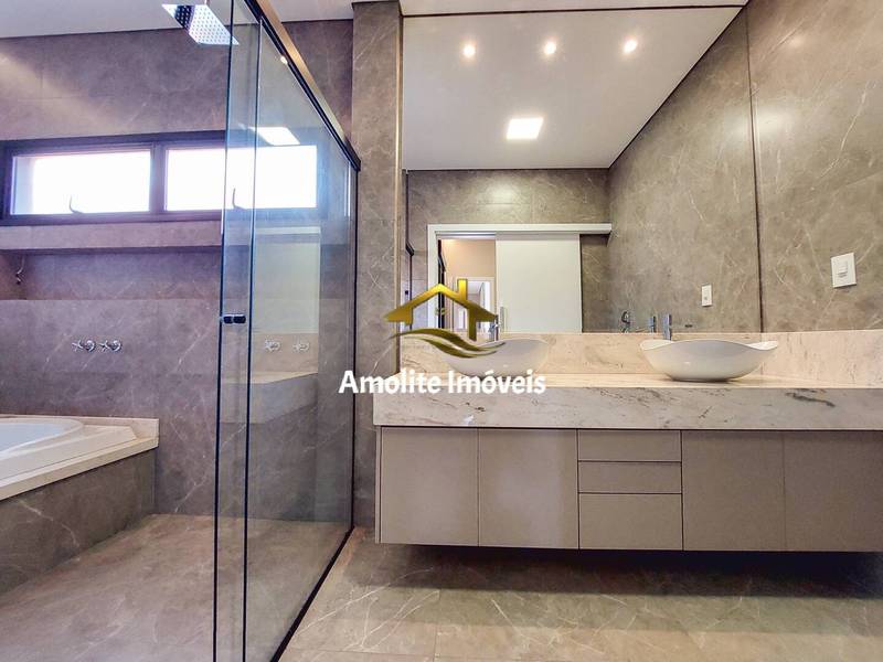 Casa de Condomínio com 3 quartos à venda, 216m² — foto 15 de 66