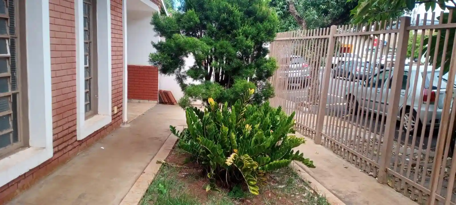 Casa Comercial com 3 quartos para aluguel, 242m² — foto 7 de 9