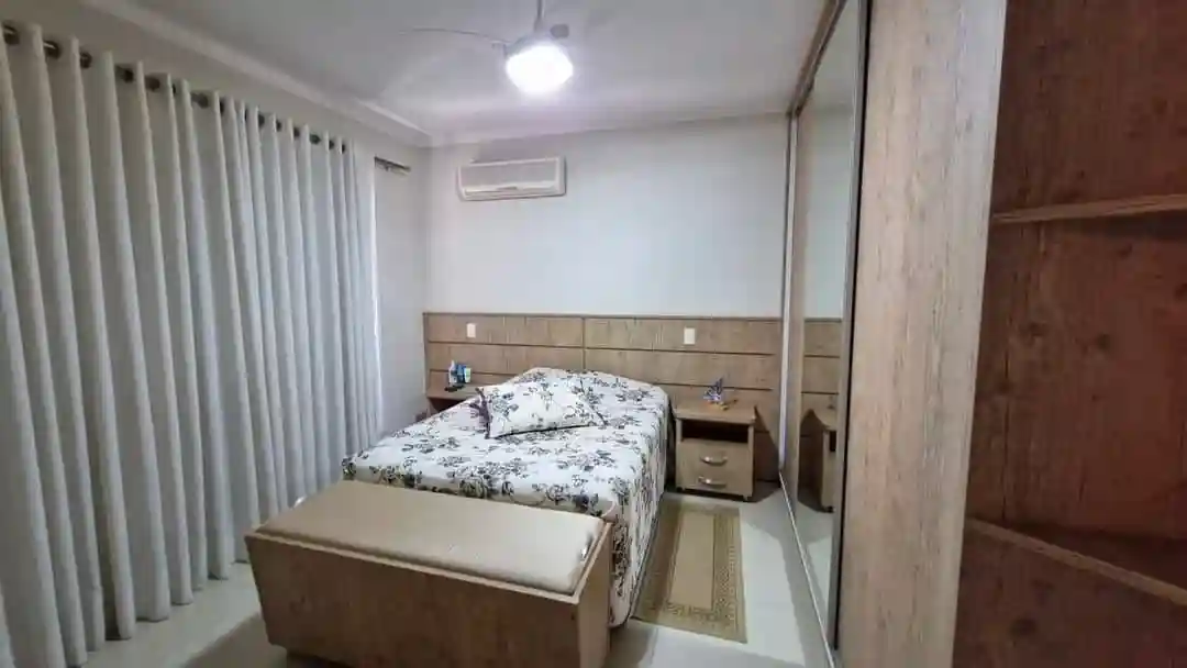 Casa de Condomínio com 3 quartos à venda, 10m² — foto 14 de 24