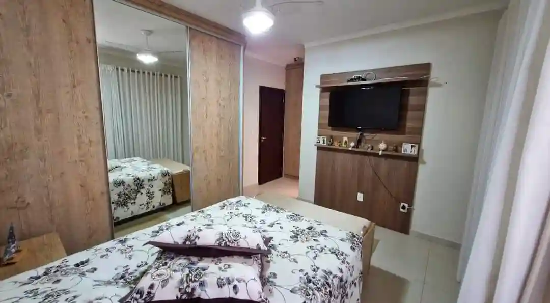 Casa de Condomínio com 3 quartos à venda, 10m² — foto 16 de 24