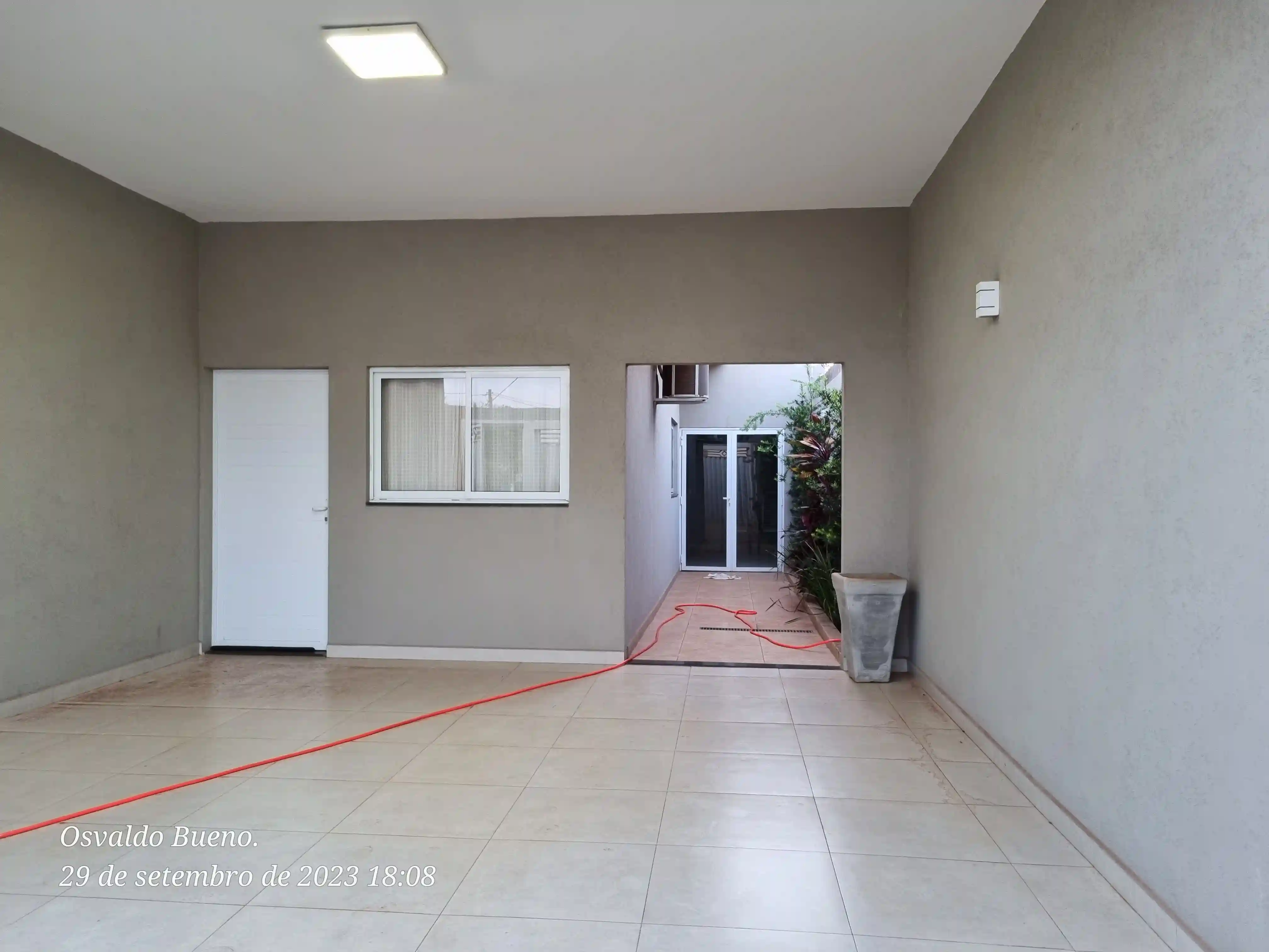 Casa com 2 quartos à venda, 140m² — foto 1 de 13