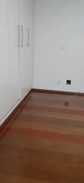 Apartamento à venda — foto 2 de 3