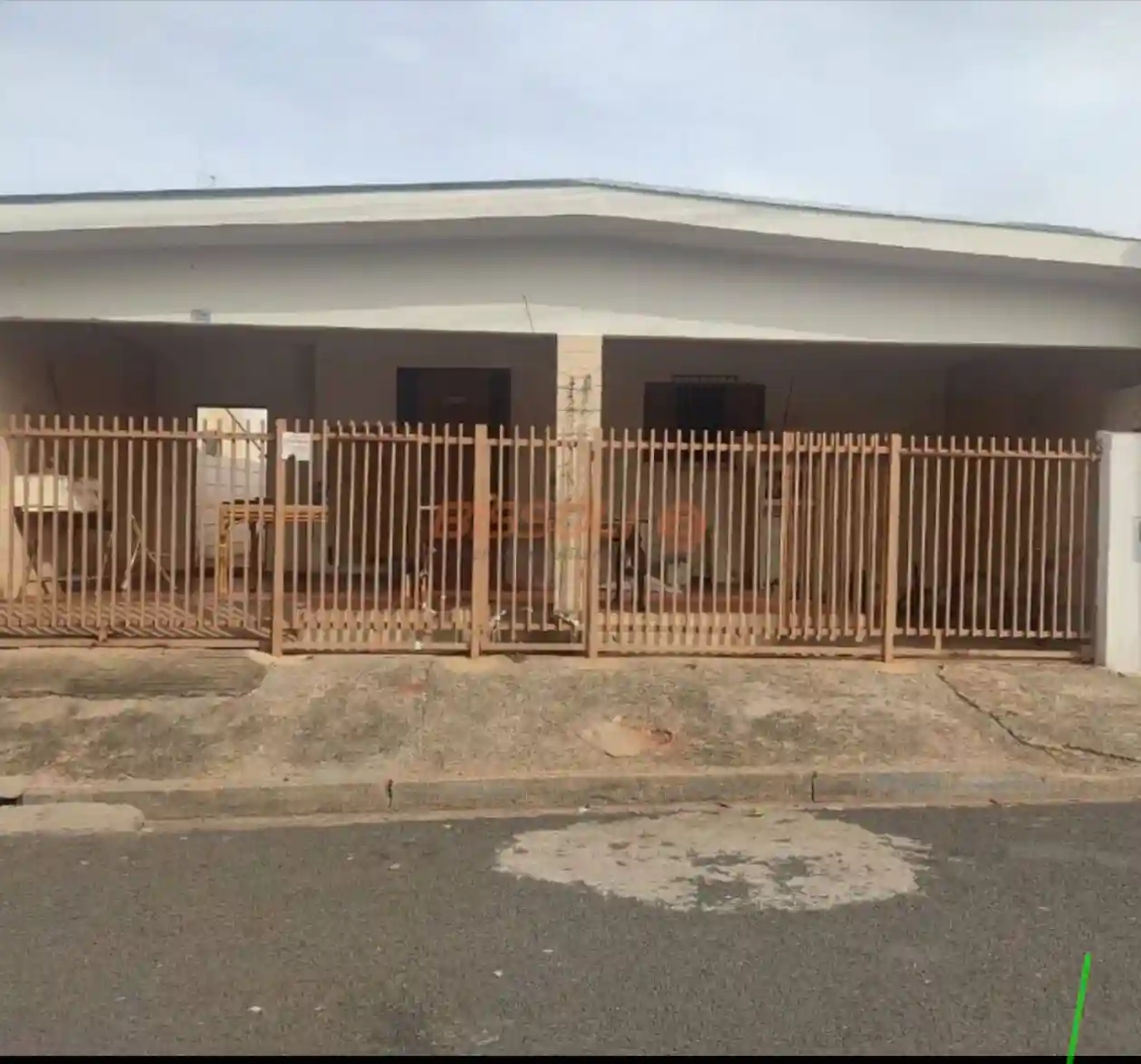Casa com 3 quartos à venda, 300m² — foto 5 de 5