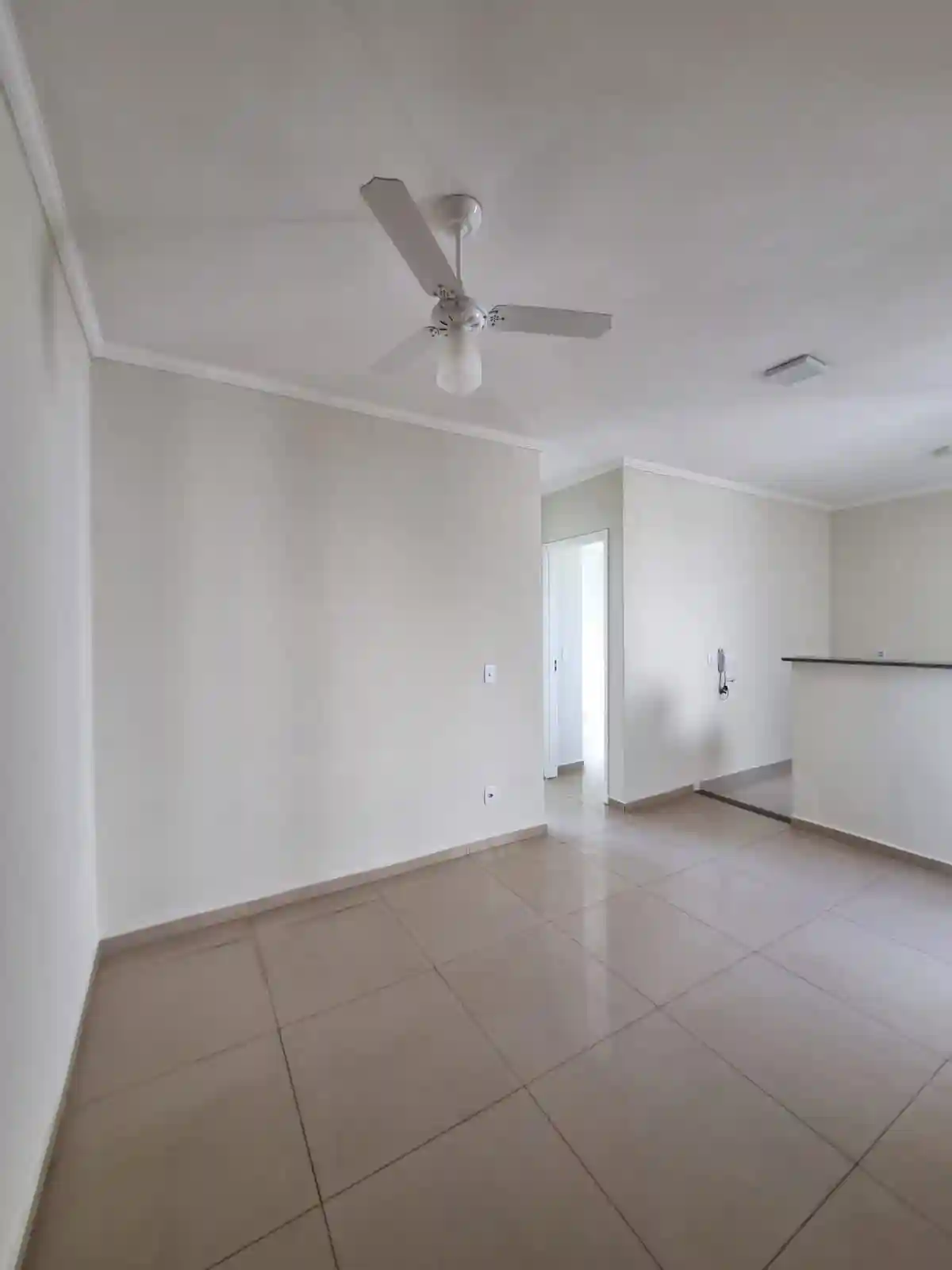 Apartamento com 2 quartos à venda, 60m² — foto 3 de 12