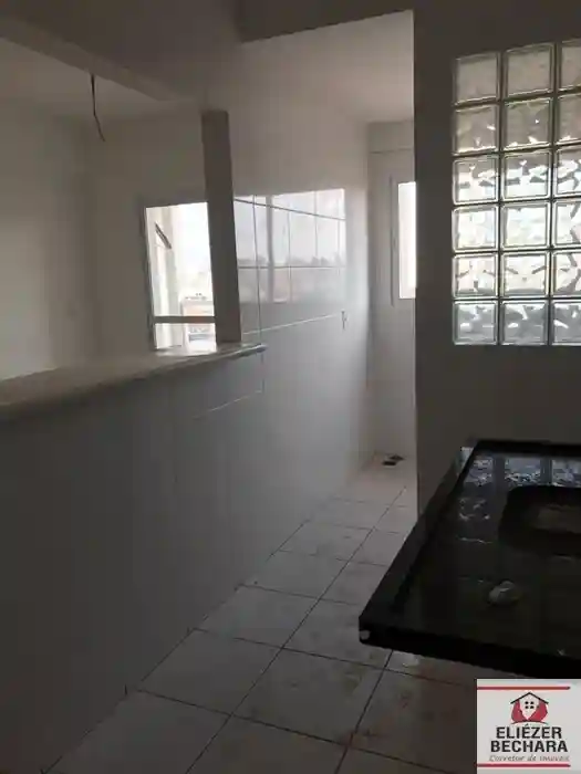 Apartamento com 2 quartos à venda, 70m² — foto 4 de 14