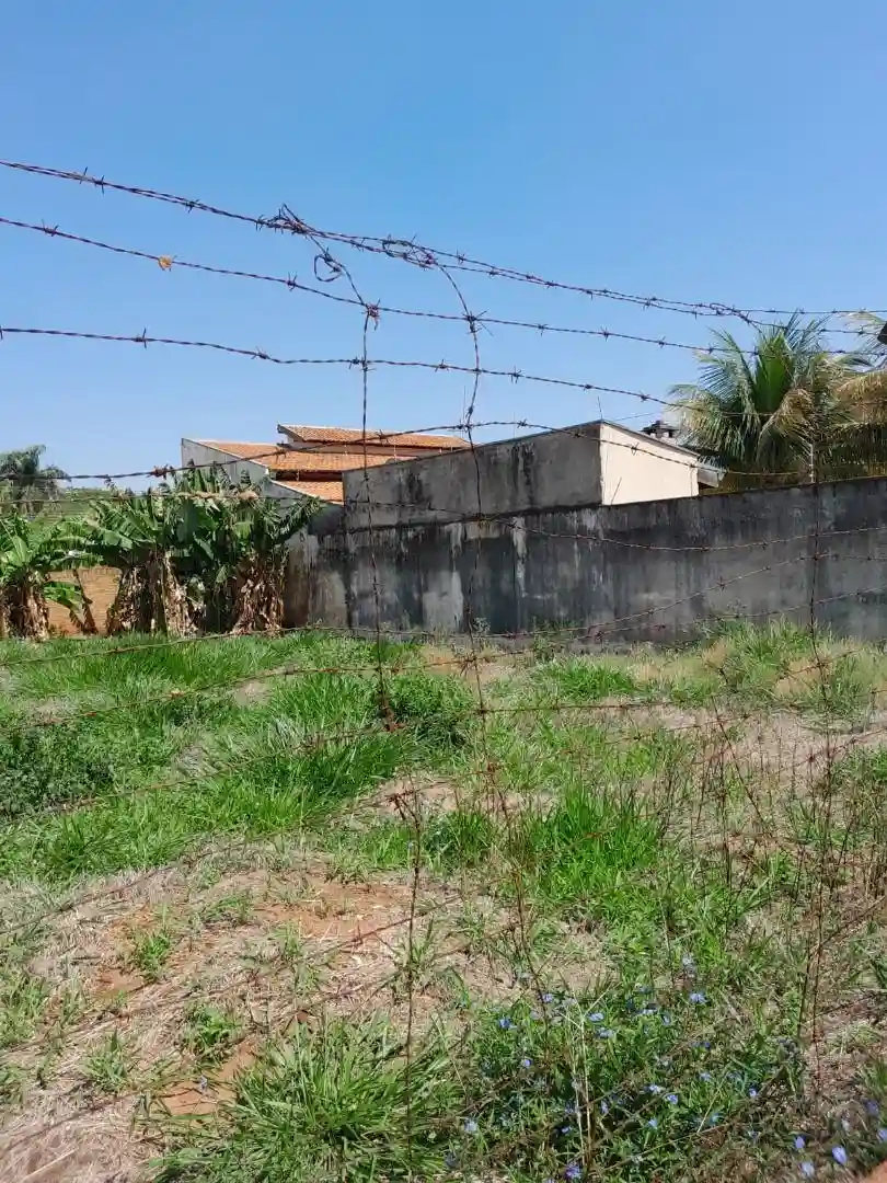 Terreno / Lote / Condomínio  à venda, 457m² — foto 2 de 5