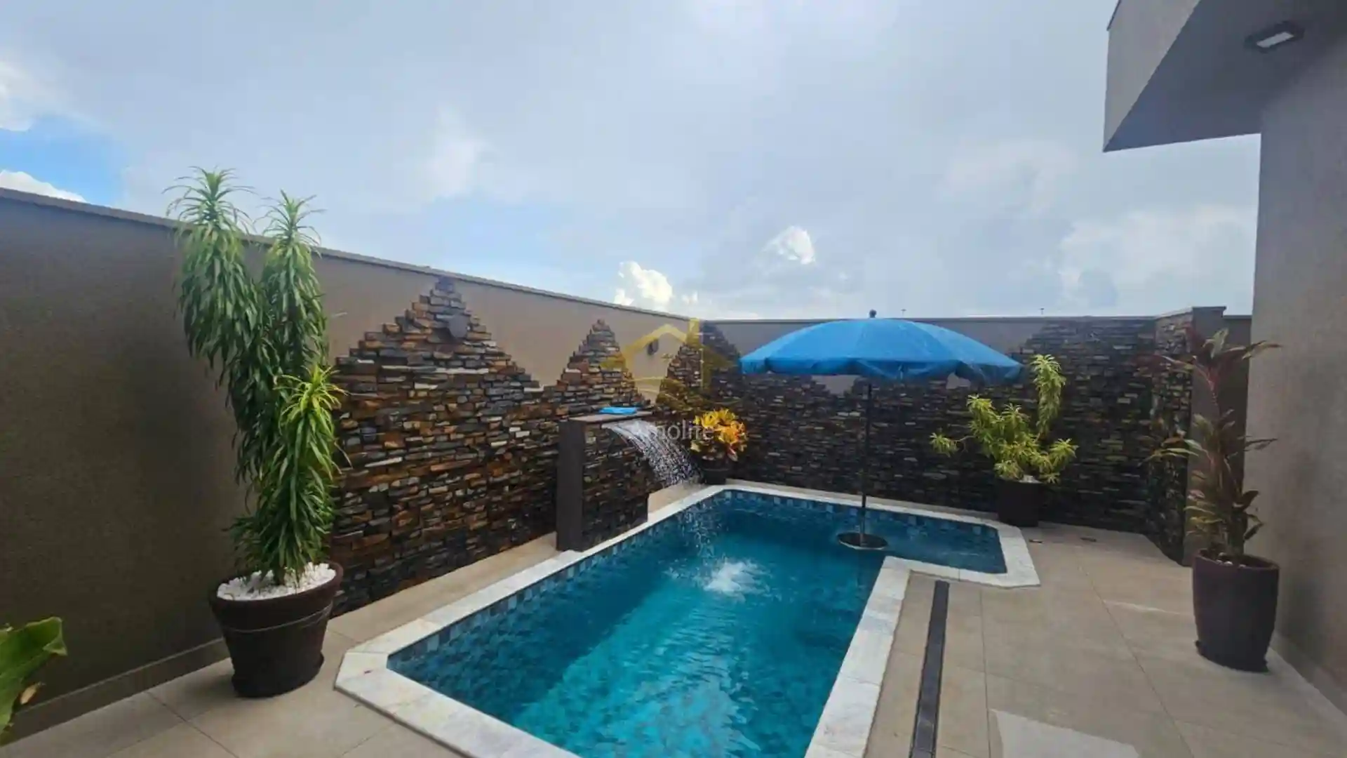 Casa de Condomínio com 3 quartos à venda, 175m² — foto 16 de 40