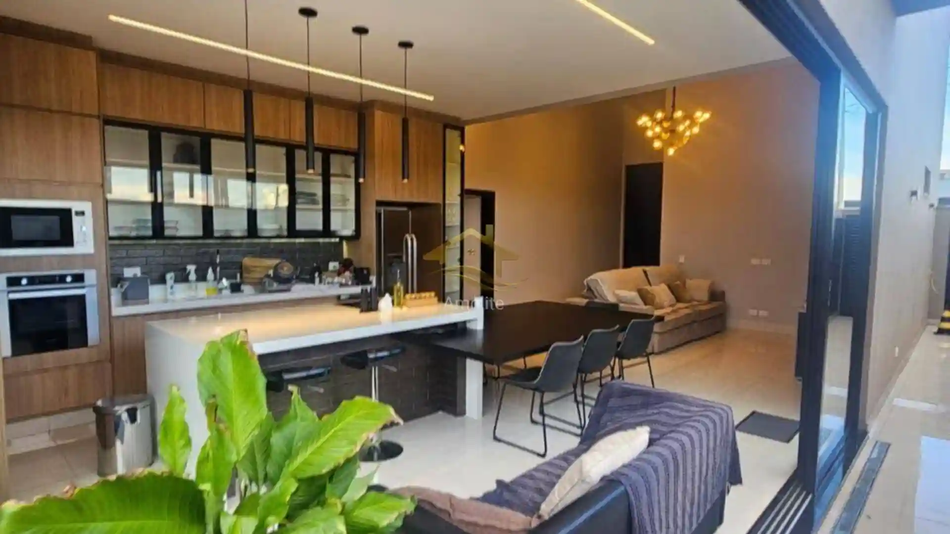 Casa de Condomínio com 3 quartos à venda, 175m² — foto 8 de 40