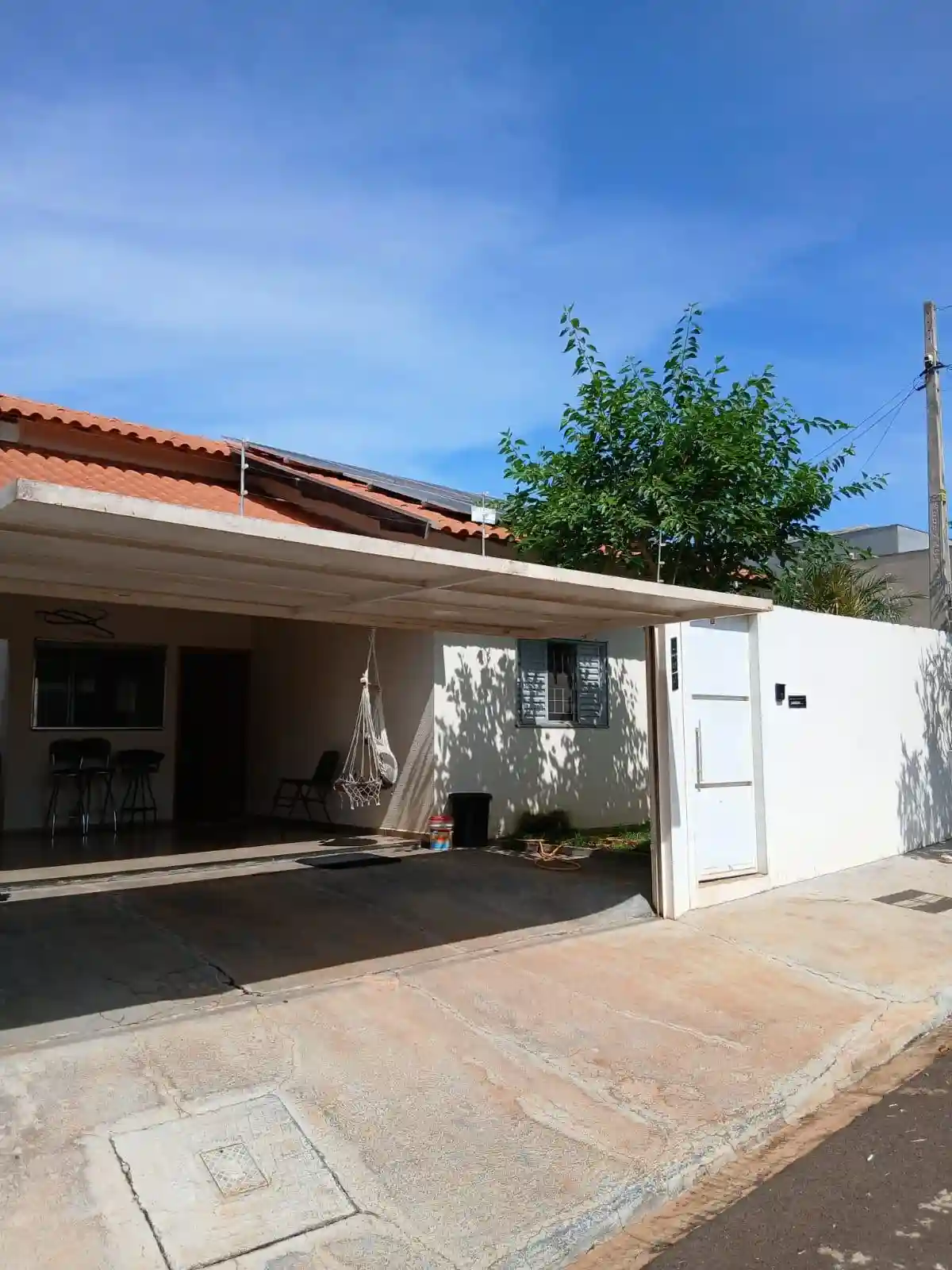 Casa com 2 quartos à venda, 82m² — foto 2 de 6