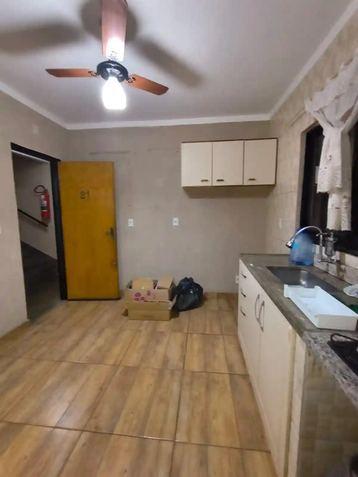 Apartamento com 3 quartos à venda, 103m² — foto 3 de 9