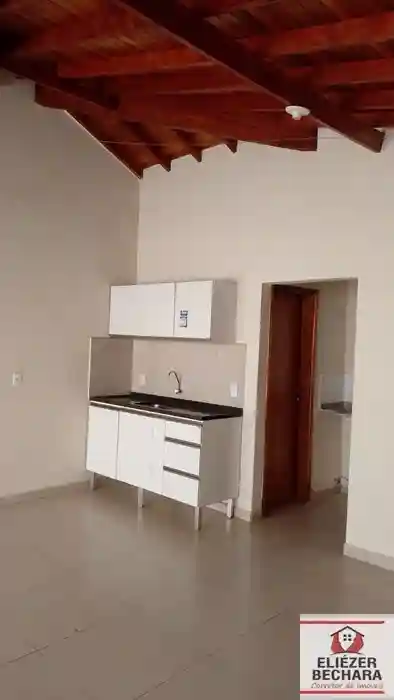 Casa com 3 quartos à venda, 250m² — foto 16 de 19